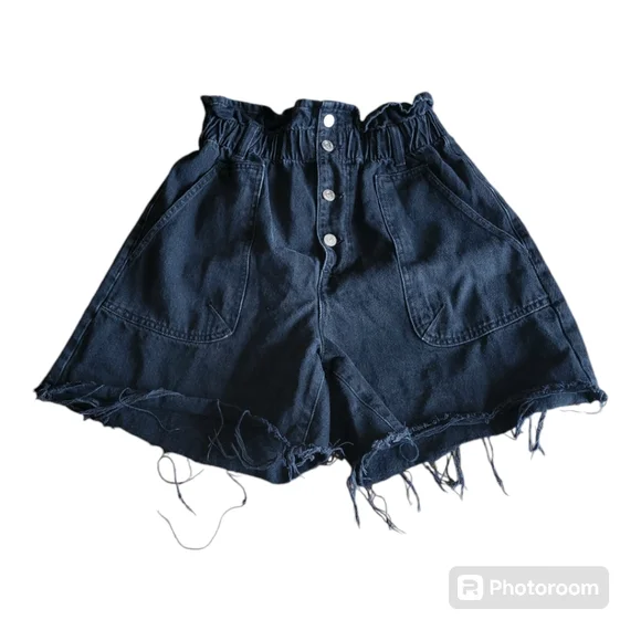 🌟3 For $15 SALE🌟 ZARA Black Paperbag High Waisted Baggy Denim Shorts - Picture 1 of 6